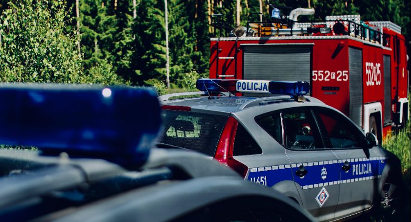 33-latka z gminy Dragacz poszukiwali strażacy i policjanci. Mężczyzna groził, że się zabije
