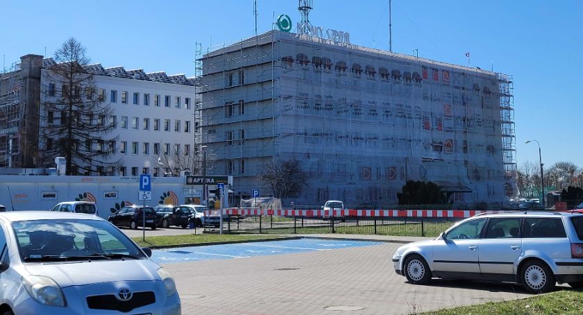 Diabetolog ze szpitala pracuje na oddziale covidowym. Kiedy wznowiona zostanie praca poradni diabetologicznej?