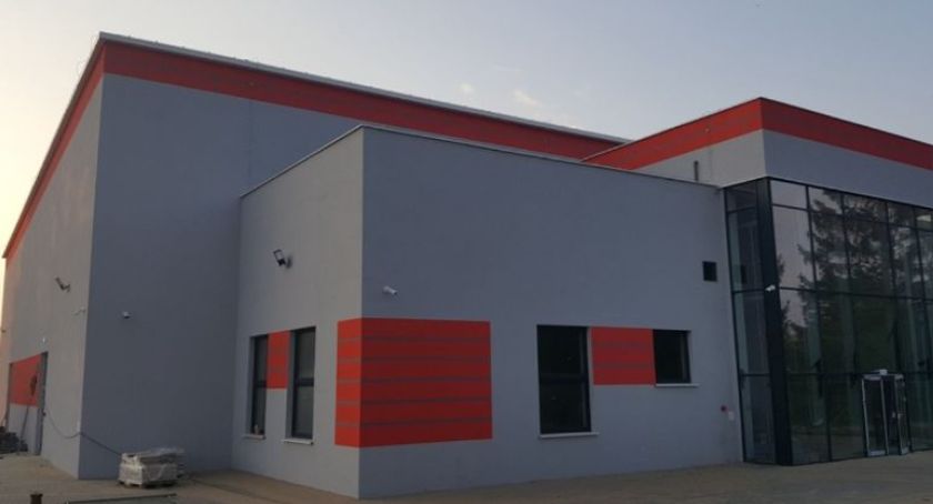 Hala sportowa w Warlubiu czeka na wynik audytu. Wykonawca ma do zapłaty karę