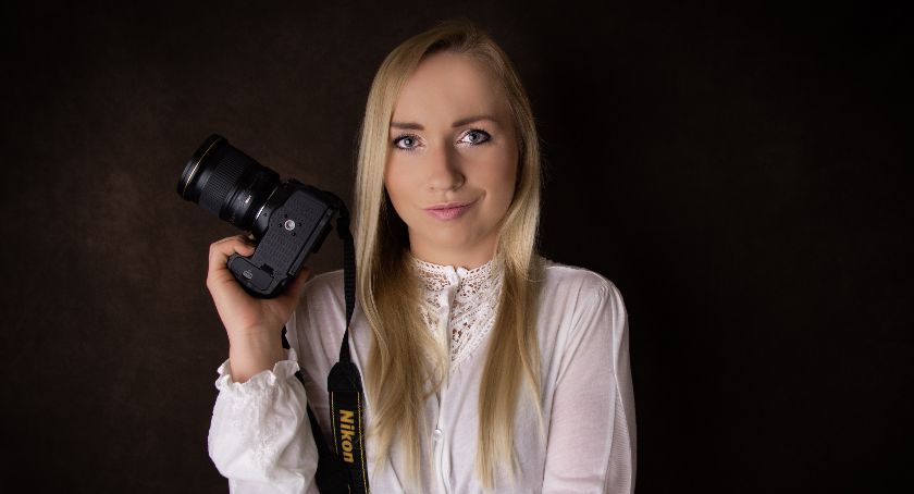 Kinga Zacharska umieszcza w kardach niezapomniane chwile. Zobacz jej zdjęcia [GALERIA]