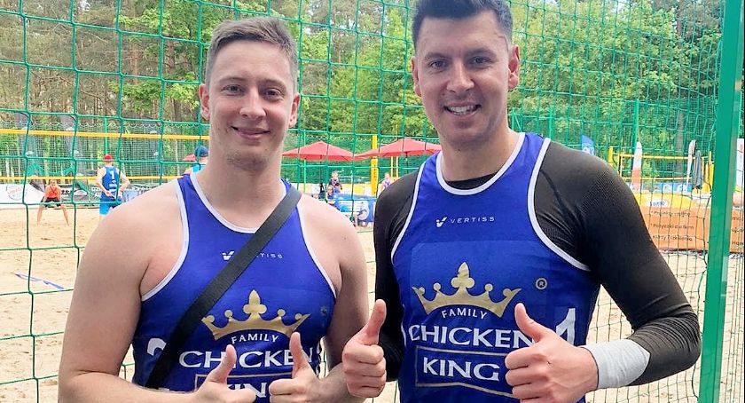 Tomasz Wołuszuk i Kacper Bobrowski świetnie zagrali w Augustów Plaża Cup