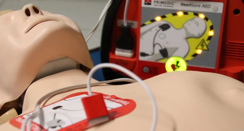 Ratujący życie sprzęt pojawi się w Niewieścinie. Można nauczyć się jego obsługi