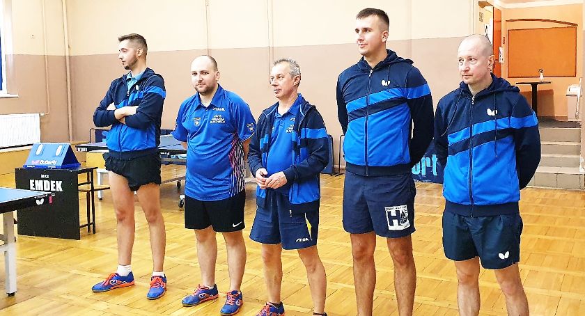 Gwiazda Bukowiec siódma na koniec sezonu III ligi tenisa stołowego