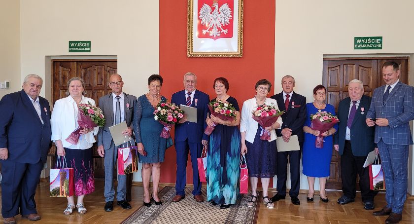 Medale “Za długoletnie pożycie małżeńskie”. Jubilaci świętowali złote gody