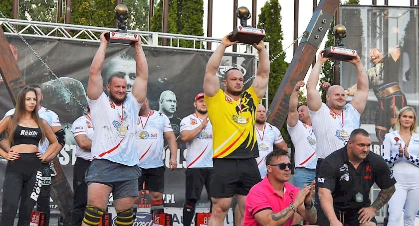 Oskar Ziółkowski najsilniejszym strongmanem w kraju. W mistrzostwach Polski w Inowrocławiu zdeklasował rywali