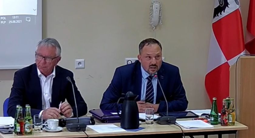 Odwołanie Adama Knapika. Co zdecydowali radni?