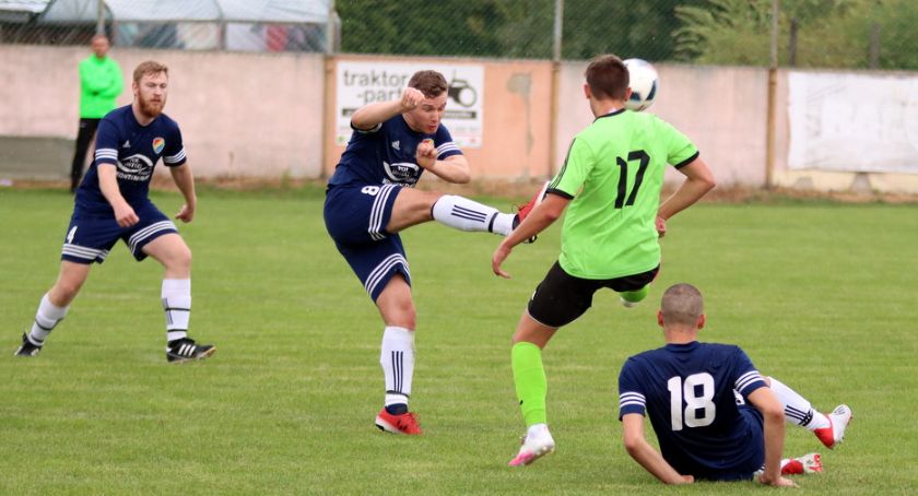 Strażak Przechowo pokonał rezerwy Pomorzanina Serock [ZDJĘCIA]