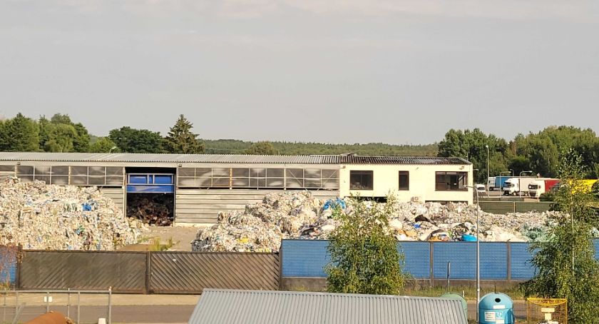 Dzikie wysypisko w Wielkim Konopacie do likwidacji. Ile miasto wyda na uprzątnięcie Vistuli Park I?