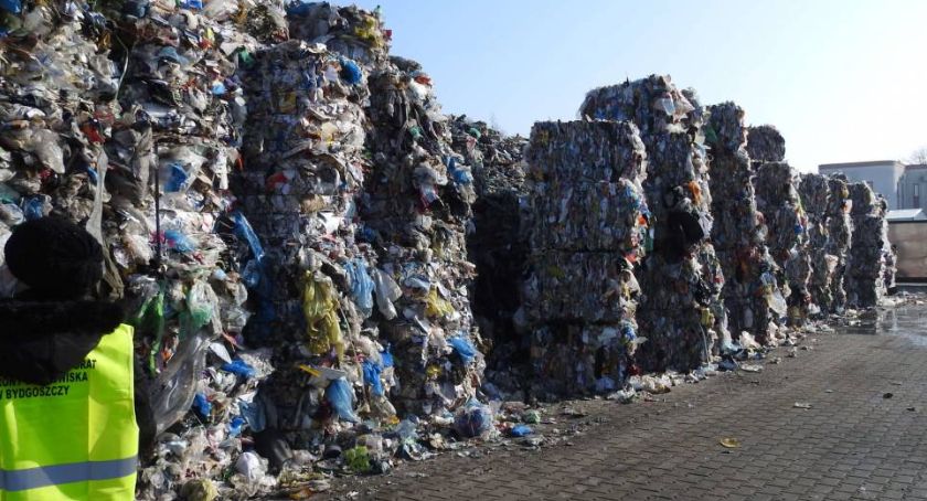 Gmina znalazła 11 mln na uprzątnięcie odpadów na Vistuli Park I. Wkrótce zostanie ogłoszony przetarg