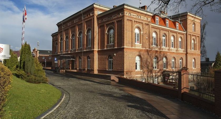 Noc spisowa w Świeciu. Urzędnicy będą pracować w nocy i czekać w urzędzie na mieszkańców
