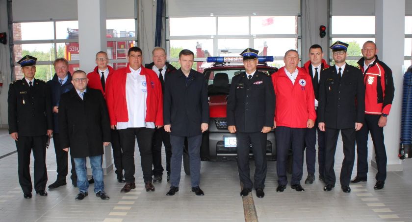 Wdecki WOPR dostał nowe auto. Kluczyki przekazał minister
