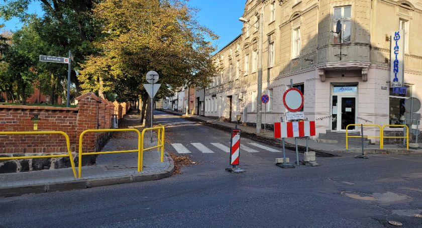 Ruszył remont ul. 10 Lutego w Świeciu. Uwaga! Są utrudnienia