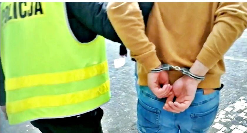 26-latek po narkotykach jechał przez Świecie. Wpadł w ręce drogówki