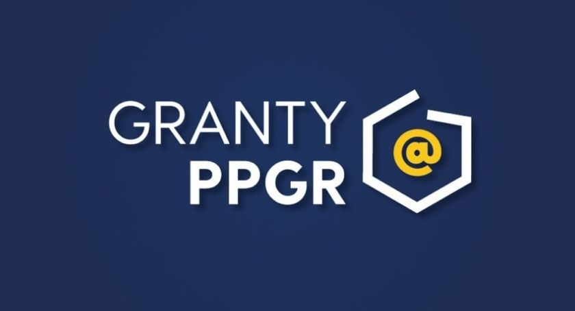 Sprzęt komputerowy dla rodzin popegeerowskich. Informujemy o zasadach naboru w gminie Bukowiec