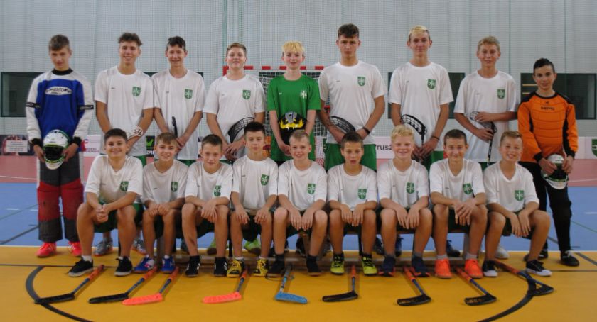 Szkolny Klub Unihokeja SP Pruszcz zadebiutował w rozgrywkach ligowych
