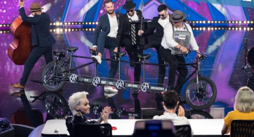 Big Bike Orchestra w półfinale programu Mam Talent TVN. Jednym z muzyków jest Tomasz Stanny, dyrektor Blues na Świecie Festivalu