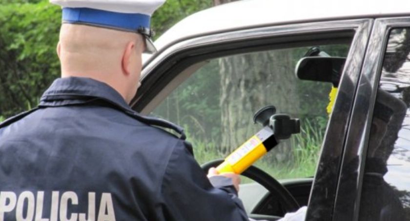 Chciał pomóc poszkodowanej w kolizji. Zamiast tego dokonał obywatelskiego zatrzymania