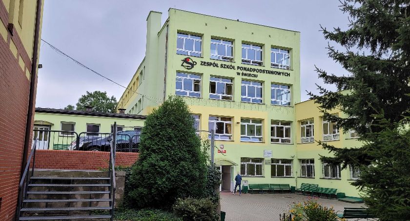 Kolejna szkoła przechodzi na zdalne nauczanie. Kiedy uczniowie powrócą do ZSP?