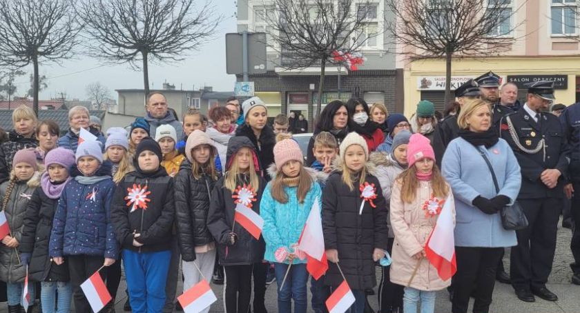 Salwa Honorowa na cześć bohaterów Niepodległej w Nowem [ZDJĘCIA]