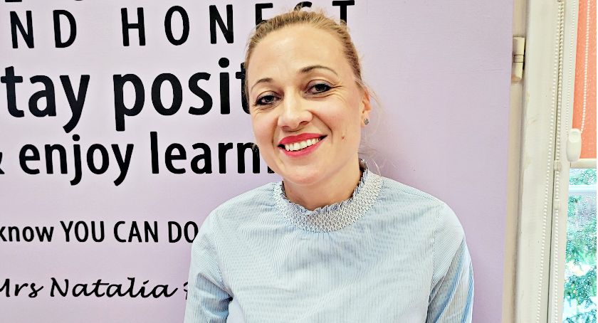 Natalia Poćwiardowska to nasza Kobieta z Klasą... i to niejedną! Za swoją pracę pedagoga otrzymała nagrodę Starosty