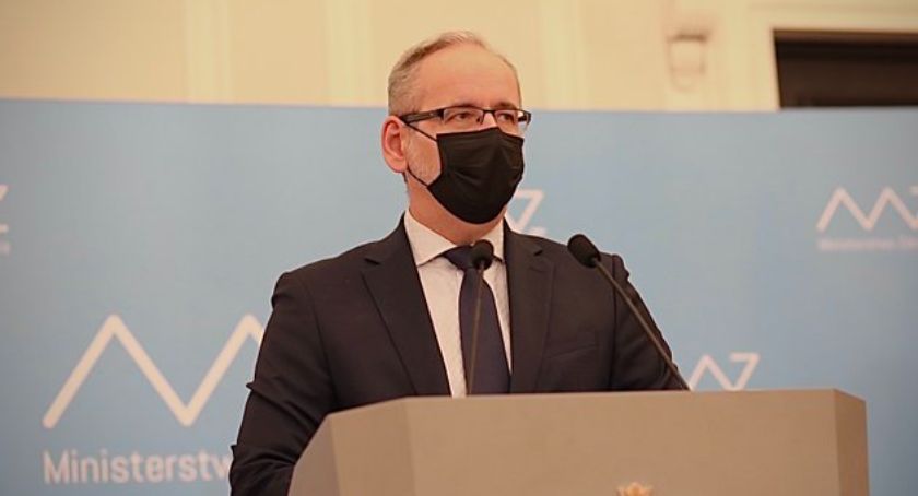 Minister ogłosił obostrzenia. Od środy czekają nas zmiany