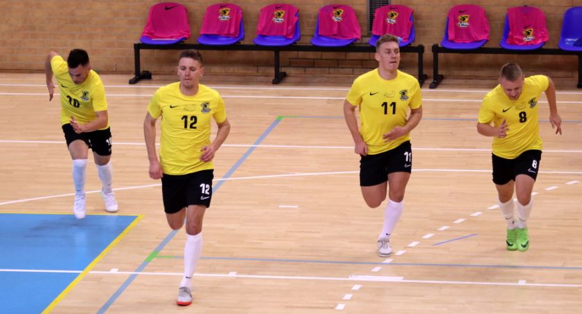 Futsal Świecie nie zwalnia tempa. W Toruniu wygrał derby z Akademikami