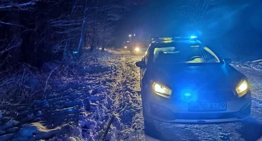 Droga Szewno-Lniano. Zderzyły się dwa samochody