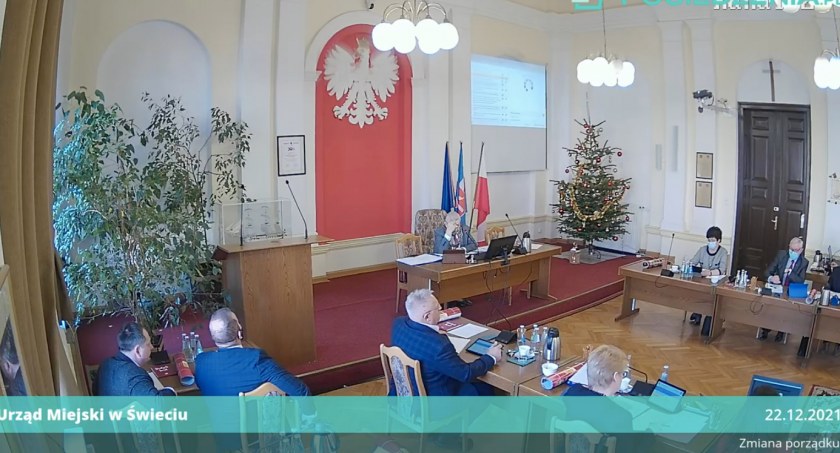 Dzisiejsza sesja miejska zaczęła się z przytupem. Radni się pokłócili, a koalicja chce odwołać wiceprzewodniczącego Szamockiego