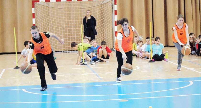 Dział sportowy OKSiR-u Świecie zaprasza dzieci na aktywne ferie