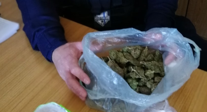 24-latek miał odsiedzieć zasądzoną karę, a będzie tłumaczył się z kolejnych przewinień