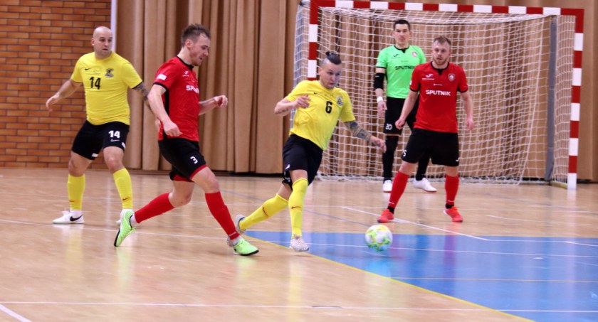 Red Dragons Pniewy potrzebował dogrywki, by wyeliminować Futsal Świecie [DUŻO ZDJĘĆ, WIDEO]