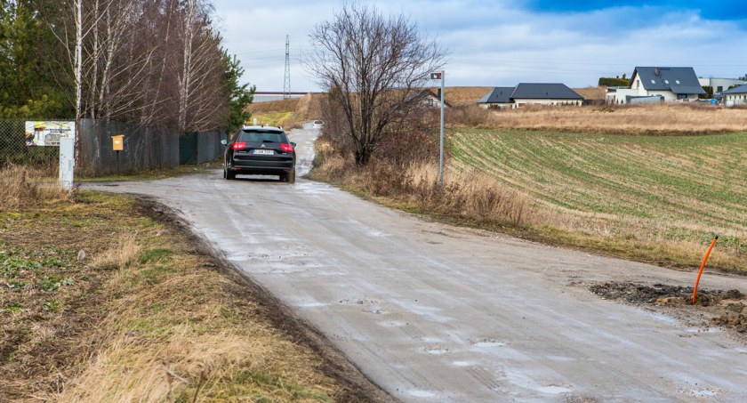Mieszkańcy Sulnowa zyskają dogodny dojazd do drogi wojewódzkiej i do centrum Świecia. Gmina dostała na remont 1,4 mln zł