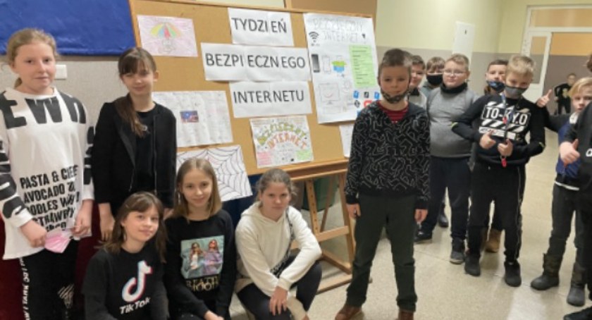 Tydzień Bezpiecznego Internetu. W Pruszczu przygotowano specjalne zajęcia