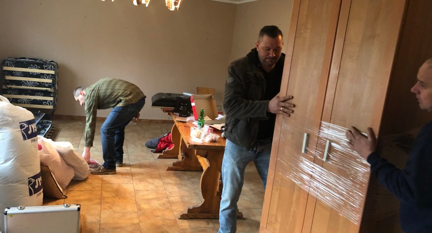 Swój domek myśliwski oddadzą uchodźcom. Pomoc myśliwych z „Jenota”