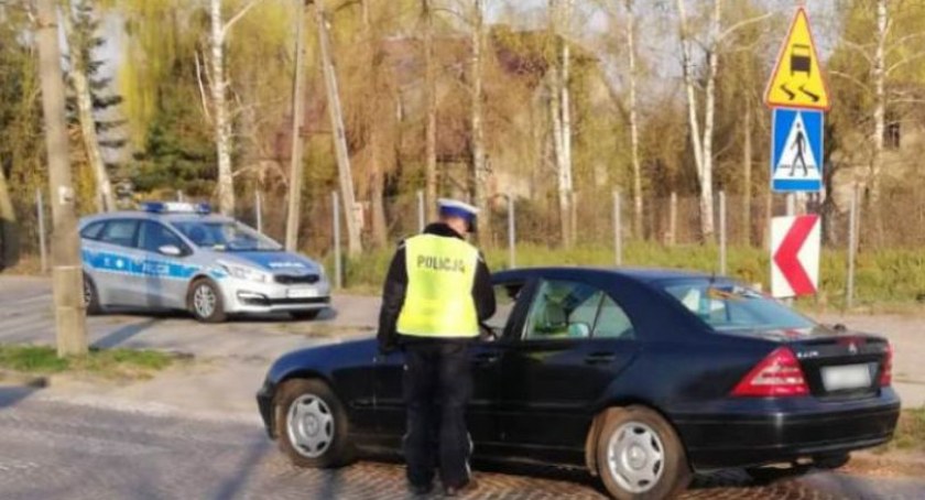 Pijany 67-latek jechał przez gminę Drzycim. Policjanci mówią – nie ma tolerancji dla pijanych kierowców!