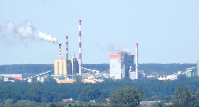 Pożar w Mondi. Pali się maszyna papiernicza