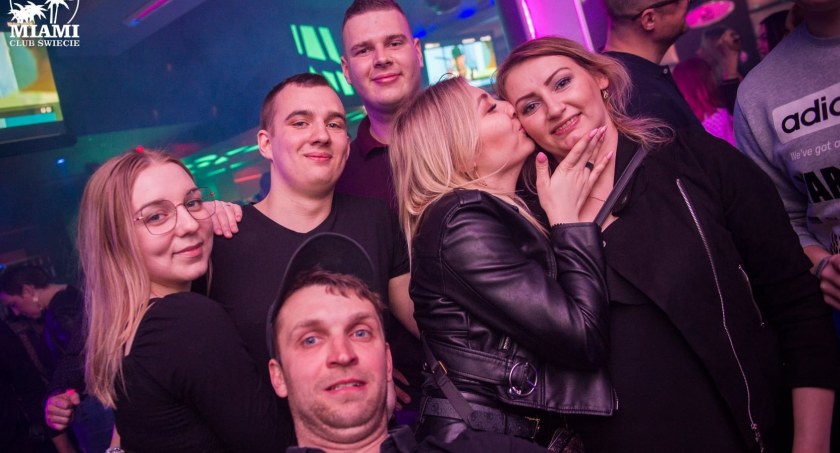 Dobra zabawa przed Palmową Niedzielą w Miami Club Świecie [ZDJĘCIA]