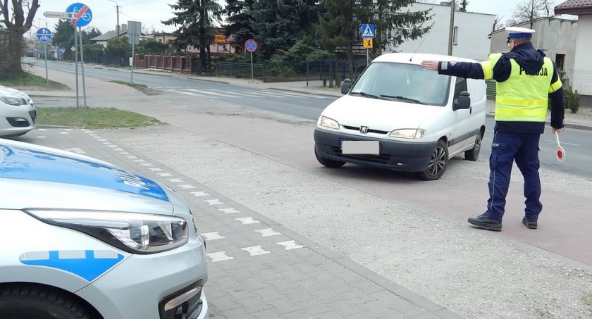 Kontrole na drogach powiatu świeckiego. Trzej kierowcy nie pojechali dalej, bo mieli za dużo na sumieniu