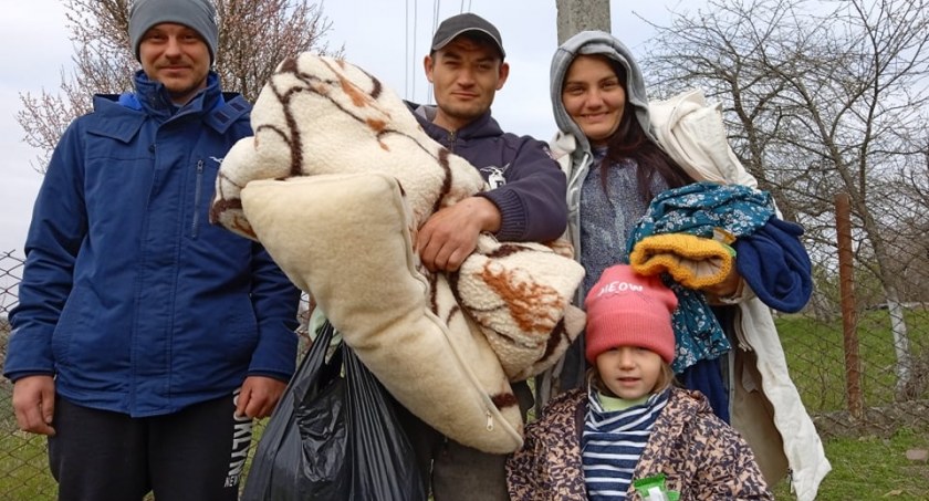 Dary zebrane w Wielkim Tygodniu w świeckich marketach już trafiły do potrzebujących w Ukrainie [ZDĘCIA]