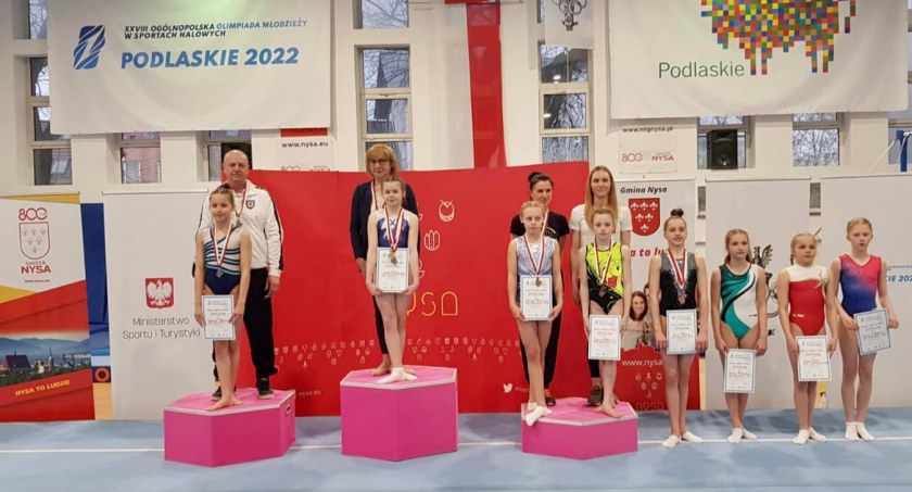 Roksana Stachnik wicemistrzynią Polski juniorek młodszych na równoważni 