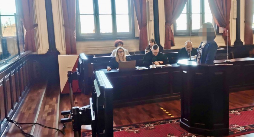 Sprawa kradzieży 1 mln zł z kasy gminy Świecie przeciąga się. Dostałam reprymendę - zeznał świadek