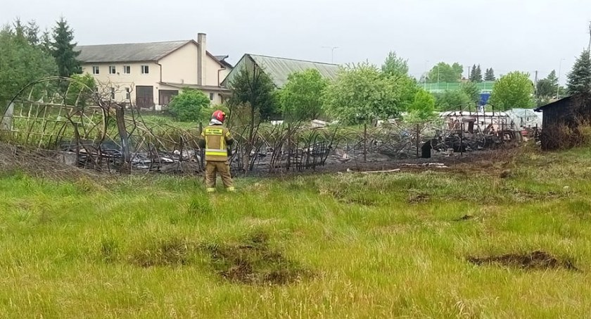 Pożar w gospodarstwie w gminie Dragacz. Spore straty 