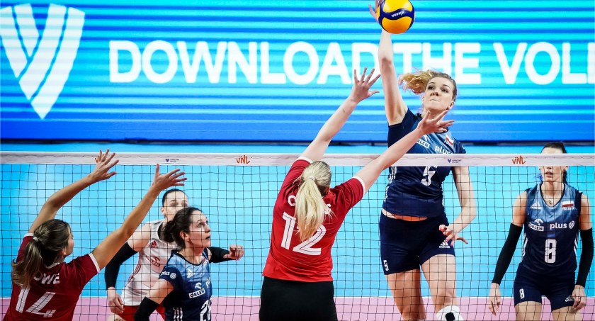 Liga Narodów Kobiet. Polskie siatkarki pokonały Kanadyjki i uległy Brazylijkom [WIDEO]