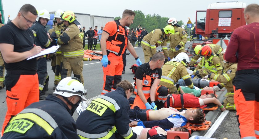 Co się dzieje na S5, na wysokości GDDKiA w Świeciu? Scenariusz zakłada wypadek masowy [ZDJĘCIA I WIDEO]