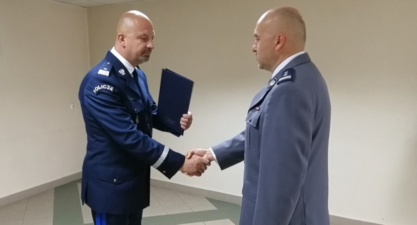 Uroczysty apel w KPP w Świeciu. Mł. insp. Marek Mitura powołany na to stanowisko komendanta powiatowego [ZDJĘCIA]
