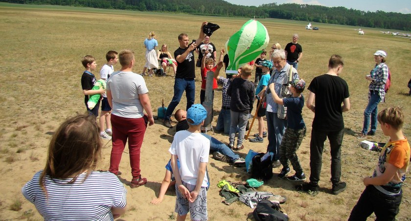 Modele rakiet, balonów i szybowców z Warlubia latały wysoko i daleko