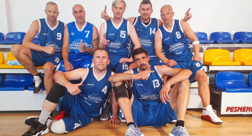 Koszykarze Venture Industries zdobyli Celcom Basket Cup
