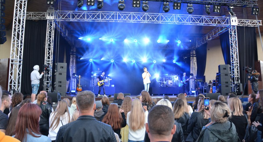 Summer Hot Disco. Jak zwykle gorąco, mimo wątpliwej pogody. Byliśmy tam [ZDJĘCIA] 