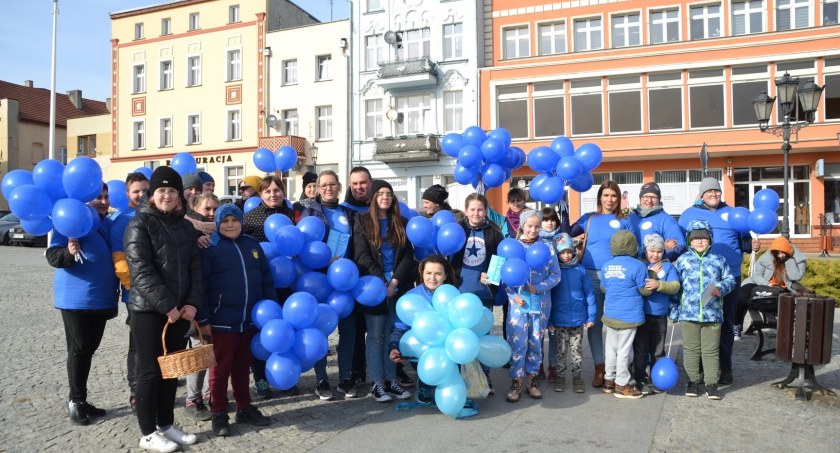 Rondo. Na obrotach w Nowem pod patronatem Fundacji Aktywizacji i Integracji