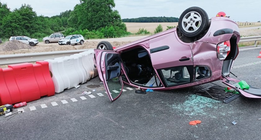 Wypadek na krajowej trasie ze Świecia do Bydgoszczy. Są ranni